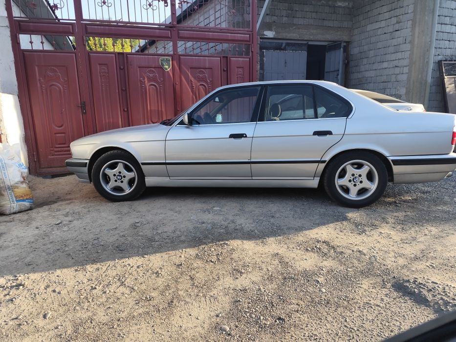 Срочно продам диски в изумительном состояний.