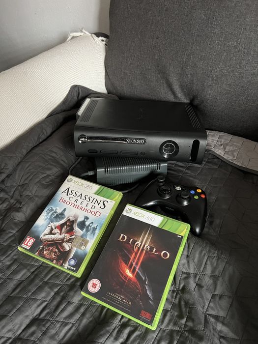 Consola Xbox 360 + Jocuri