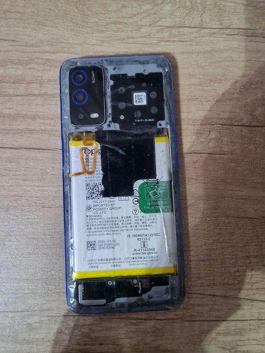 Oppo A 55  торг есть