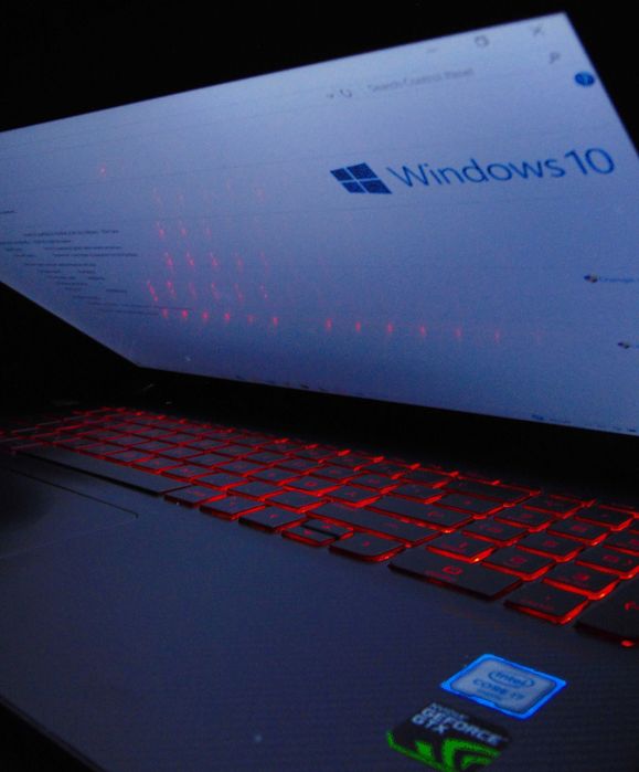 HP Omen 15 – i7 6700HQ, 8GB RAM, GTX 960M, Windows 10 Home