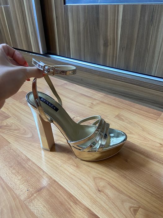 Sandale Aurii Elegante Benaza