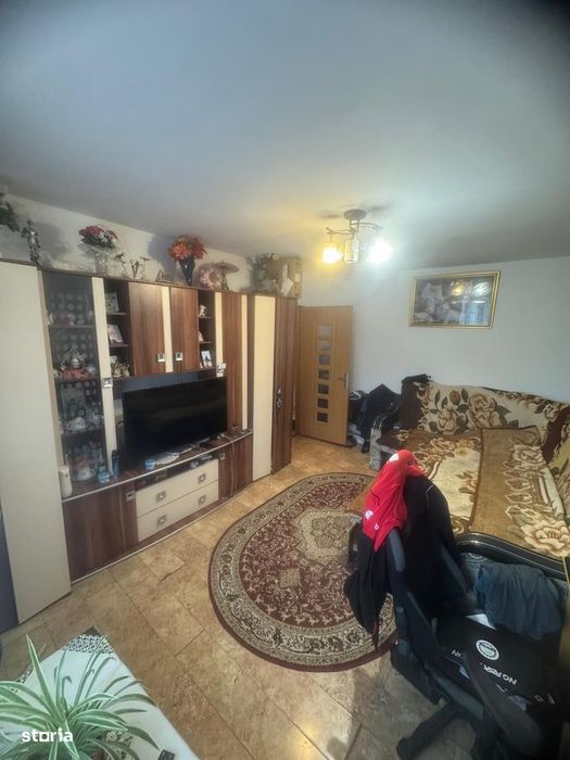 Apartament cu 3 camere de vânzare Inel I Eden