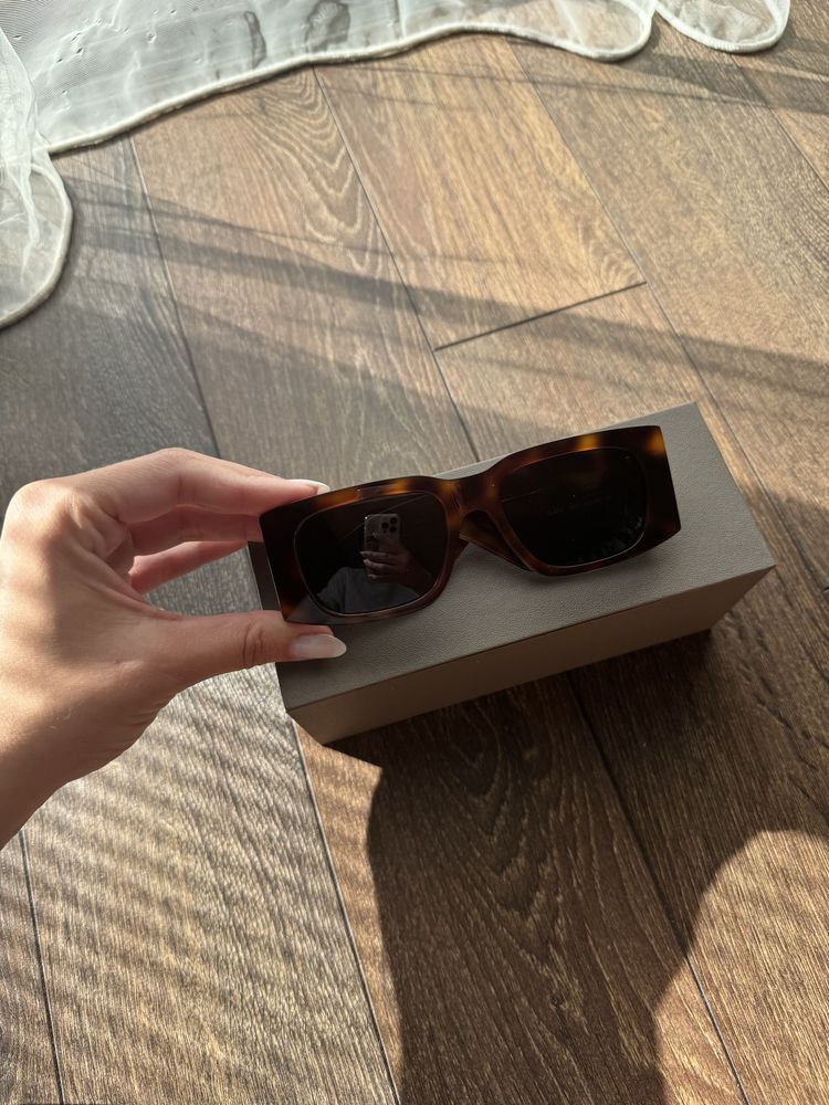 Слънчеви очила Saint Laurent