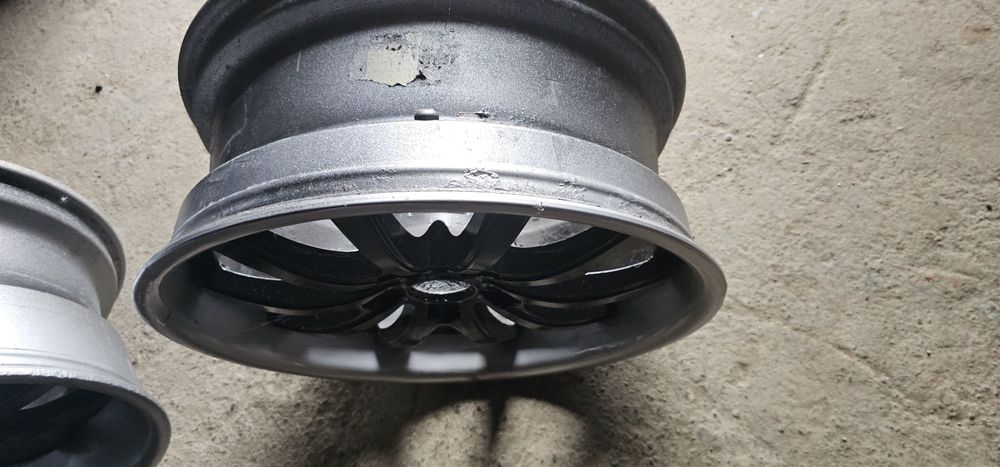 Vând jante aliaj BMW pe 20 în 2 latimi