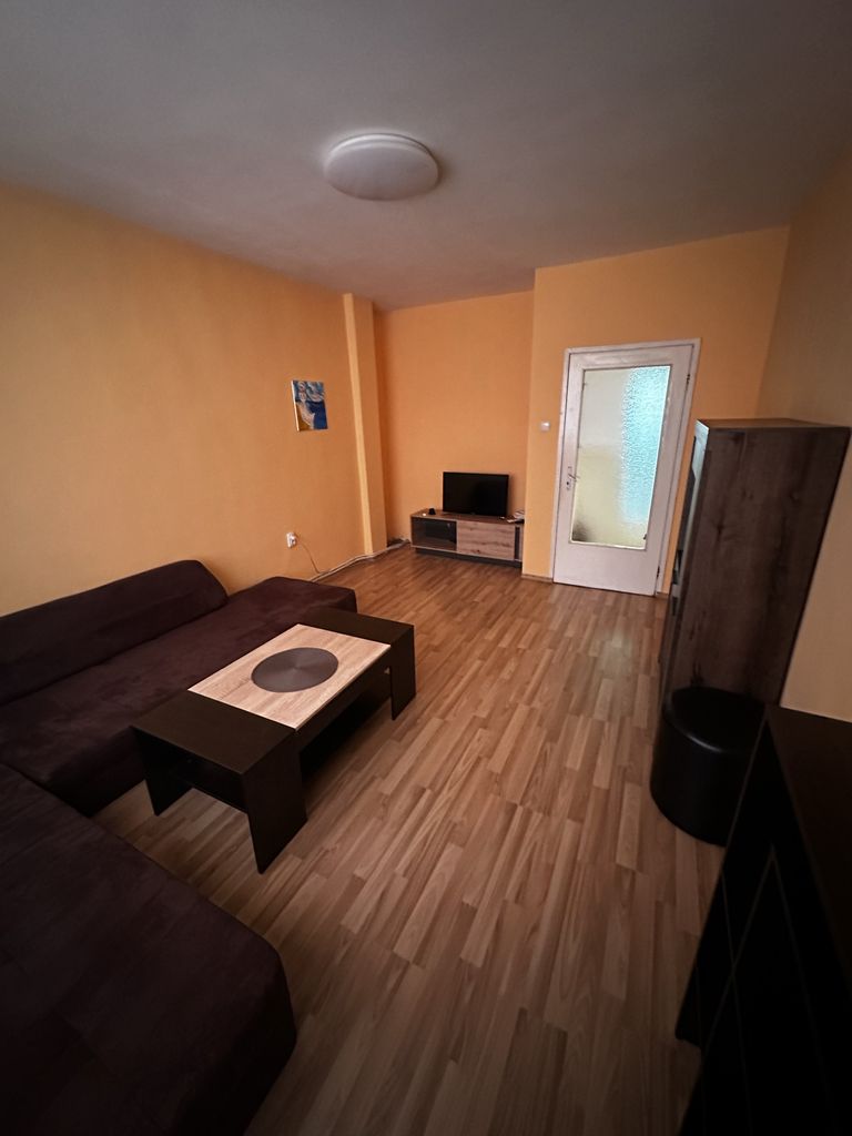 Продава се Двустаен апартамент в Силистра, Изток - 68 кв.м за 1125 €/кв.м - Снимка #8