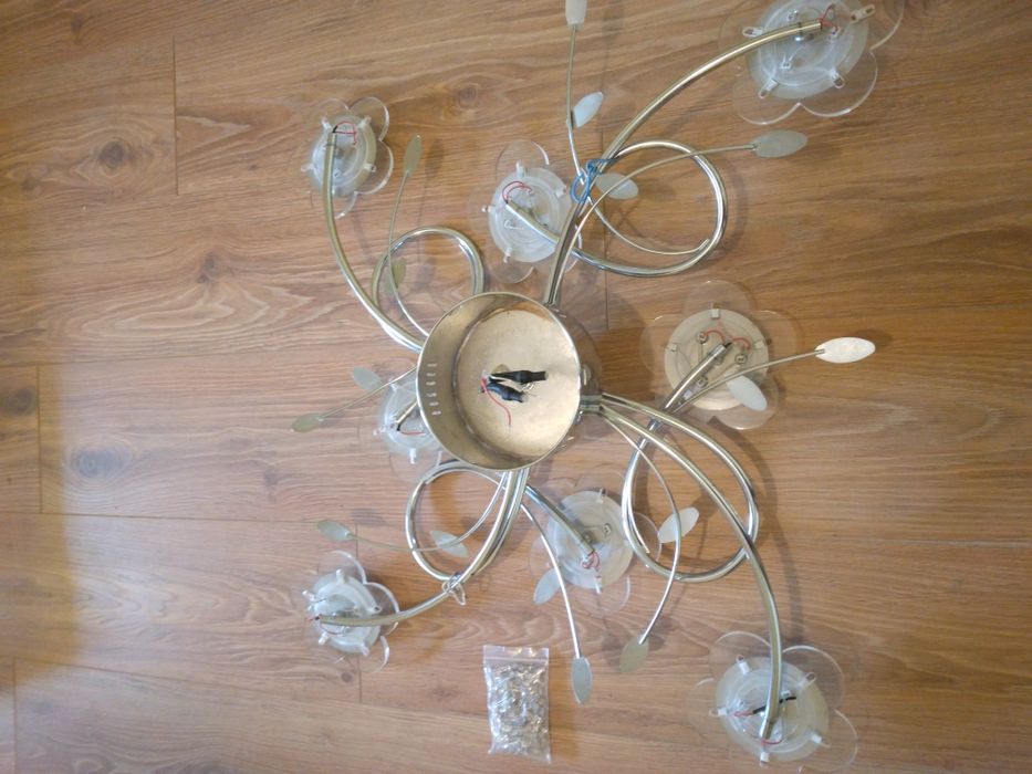 Lustra modernă de tavan cu 4 brațe, 8 panouri iluminat, 24 leduri