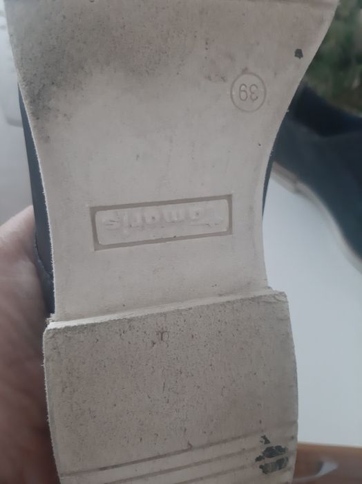 Vând pantofi Tamaris piele nr 39