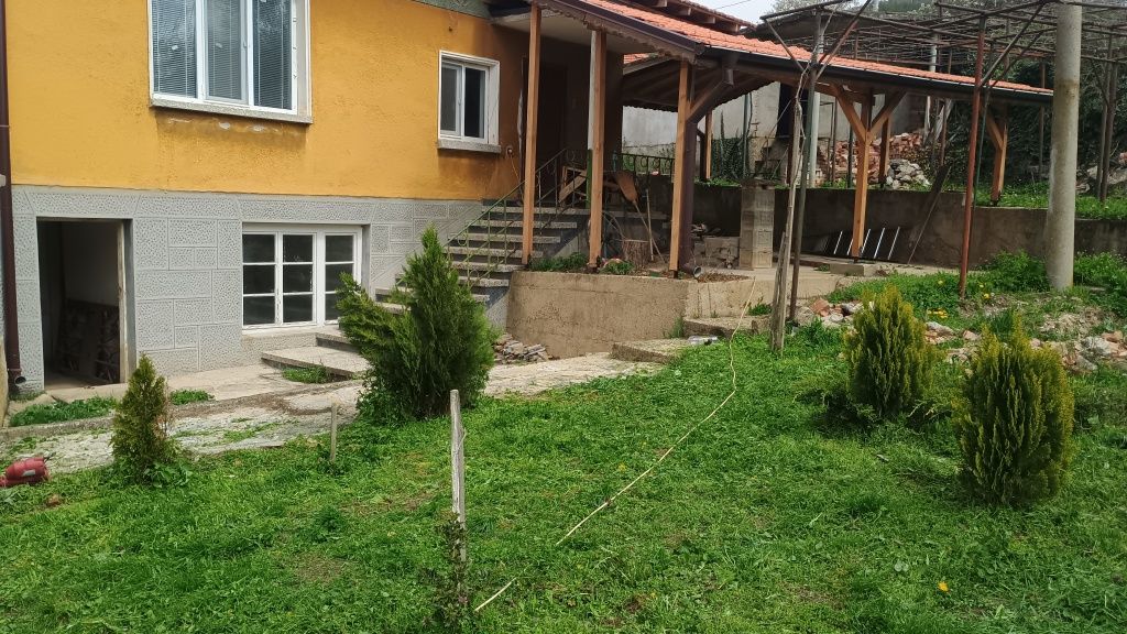 Къща в село Змейово