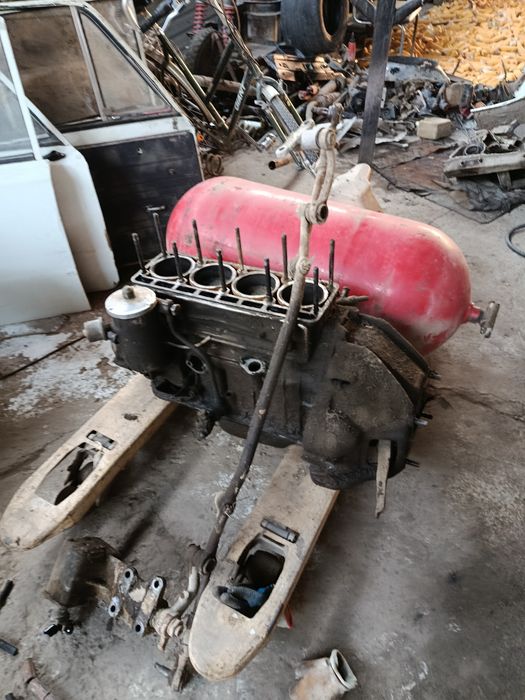 Газ 24 каропка матор задний мост