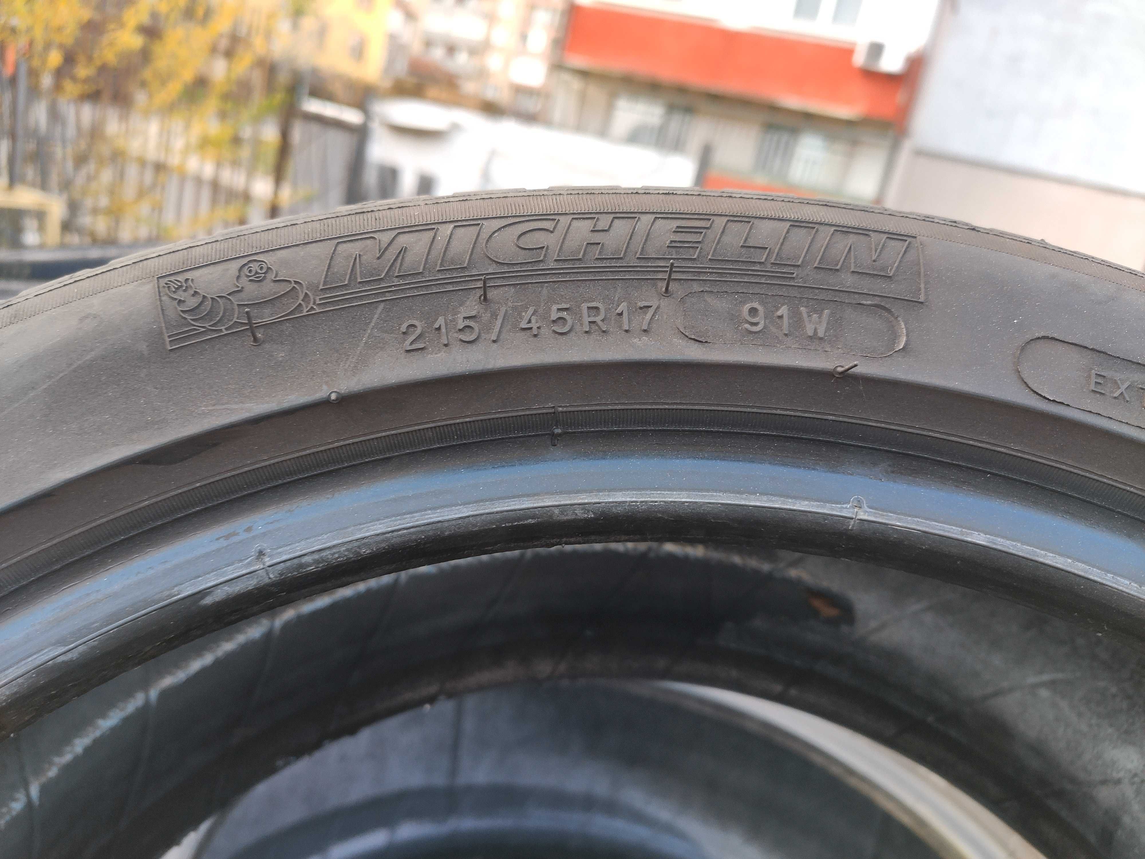 4бр Летни Гуми 215 45 17 - Michelin