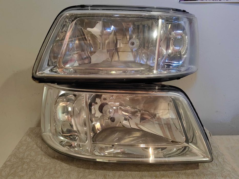 Фарове VW Transporter T5 / Фарове Транспортер Т5 Оригинални