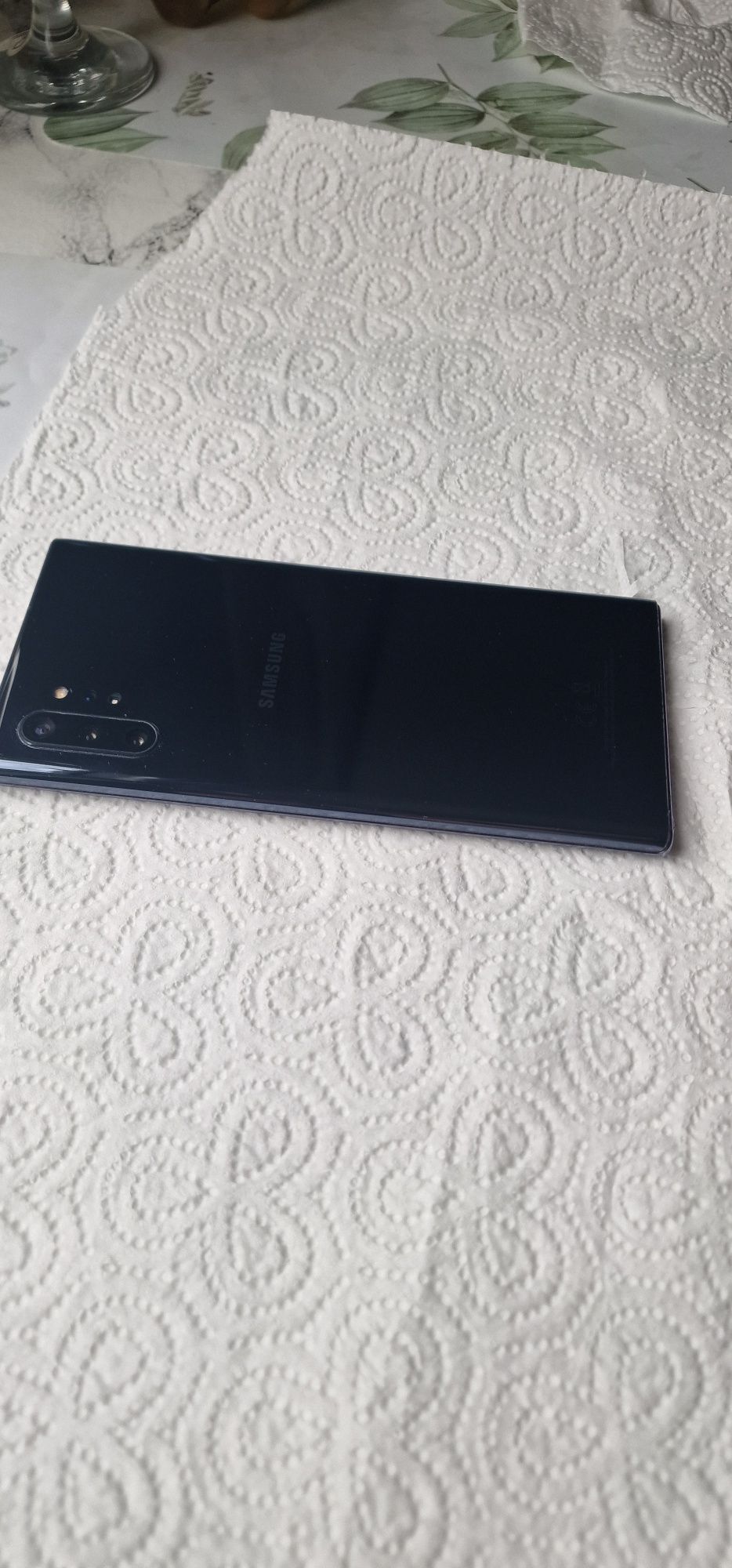 Vând Samsung Note10 plus