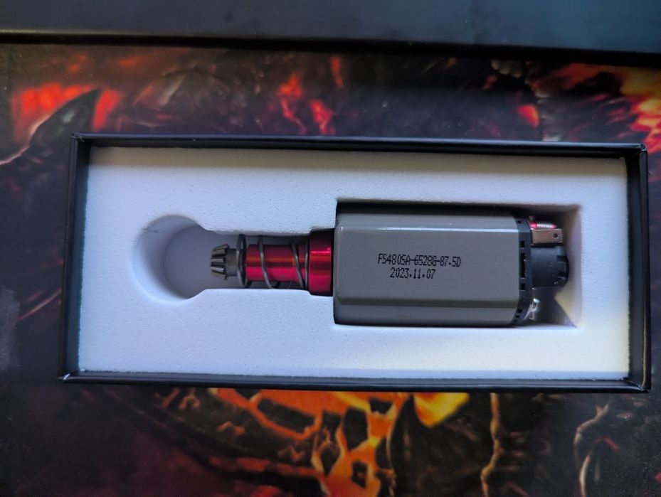 Motor brushed ax lung Double Eagle M923C