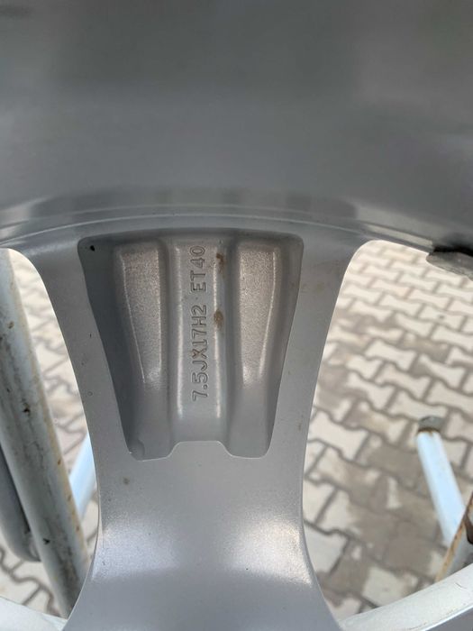 Jante Mercedes  W213 E Class Anvelope iarna  Pirelli  225 55 R17