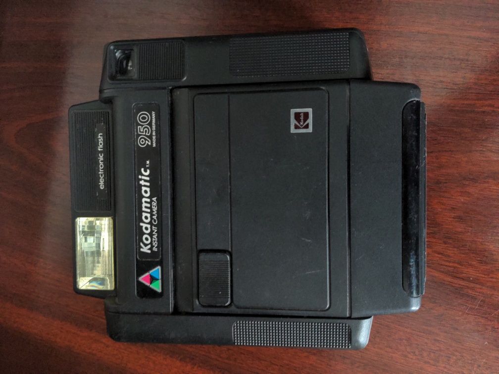 Kodamatic 950 instant camera