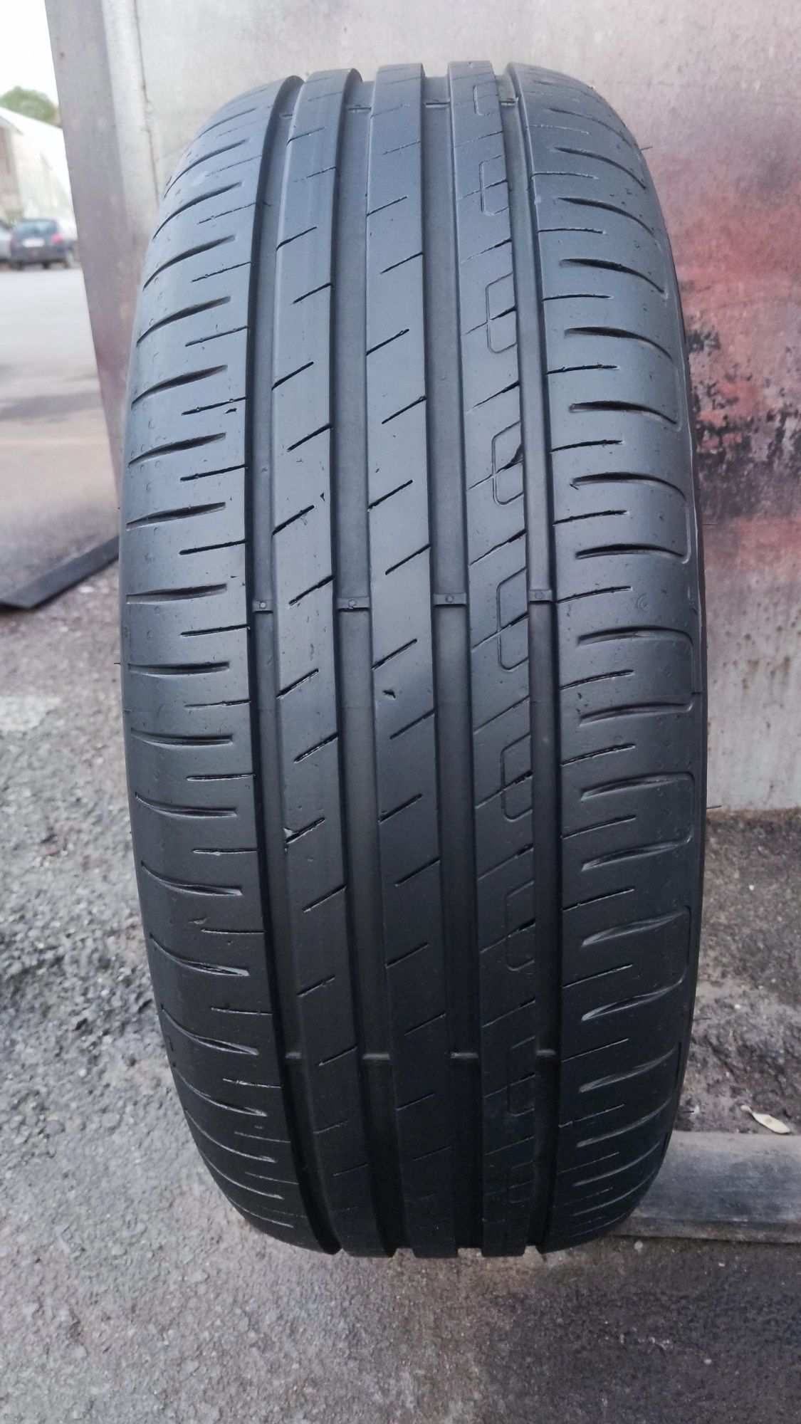 1бр лятна гума 205/55/17 Goodyear Efficient Grip Performance, dot23