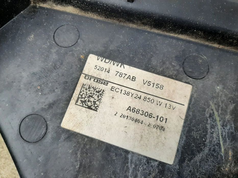 electroventilator 3.0 crd jeep grand cherokee 4 wk wk2 2012 52014787ab a68306-101