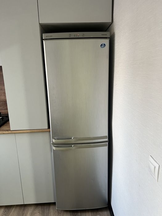 Холодильник самсунг