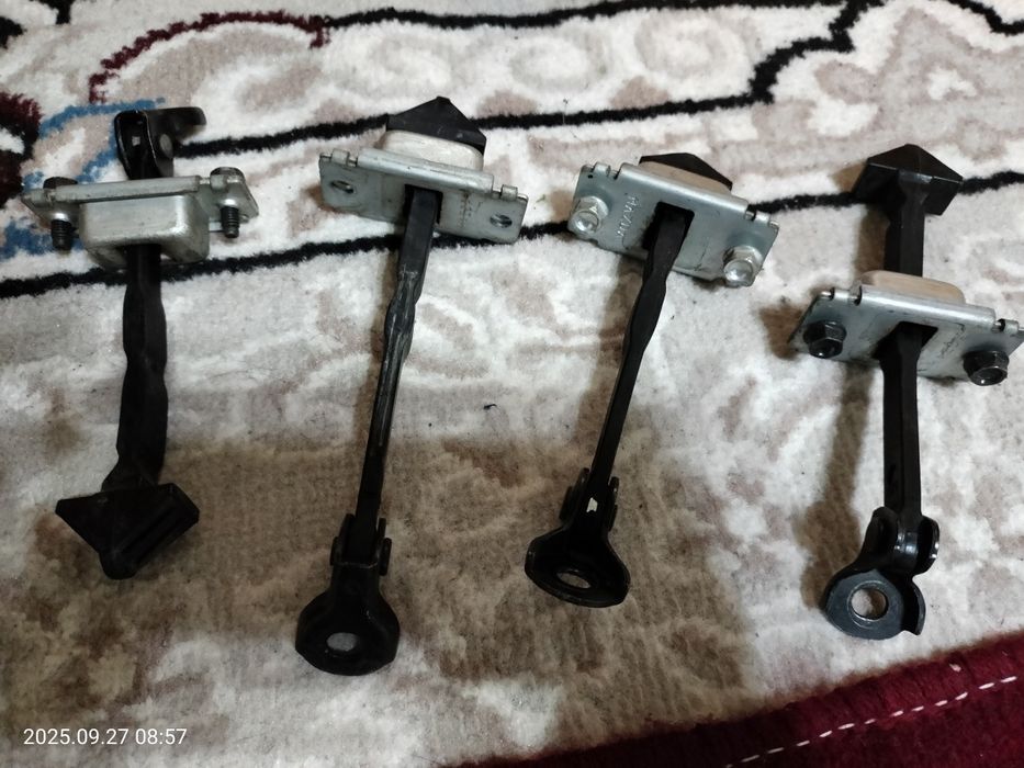 Мазда 3 БК 2008 года