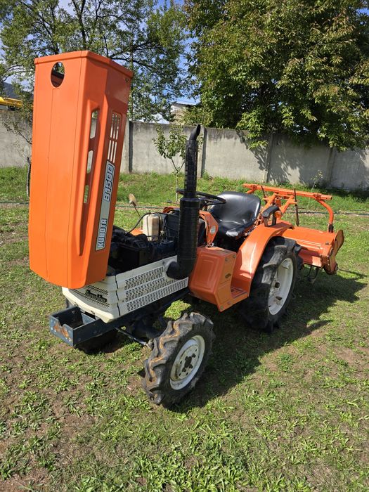 Tractoras Kubota B1500