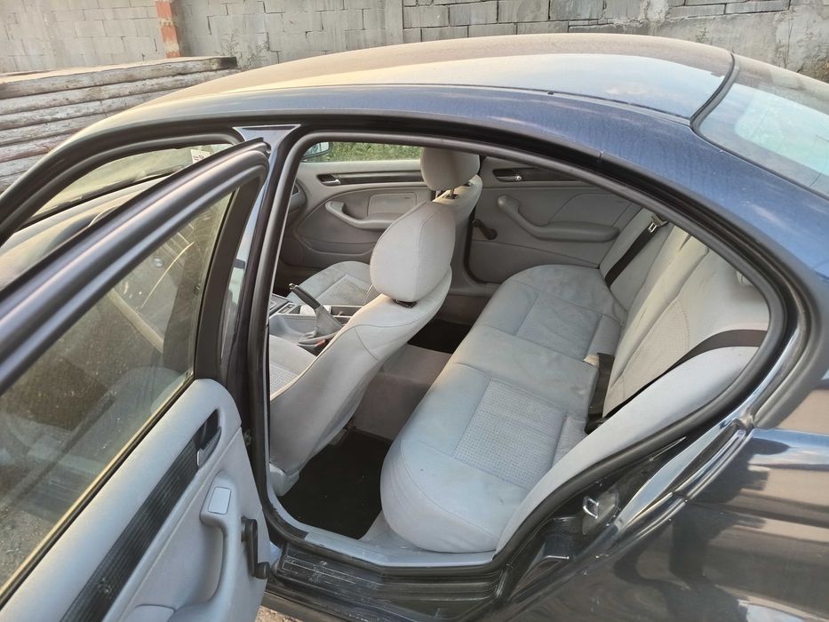 Vând BMW e46 318L