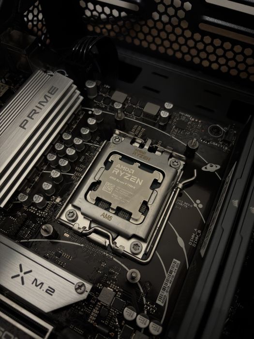 Procesor AMD Ryzen 9 7900x AM5 (5.7GHZ)