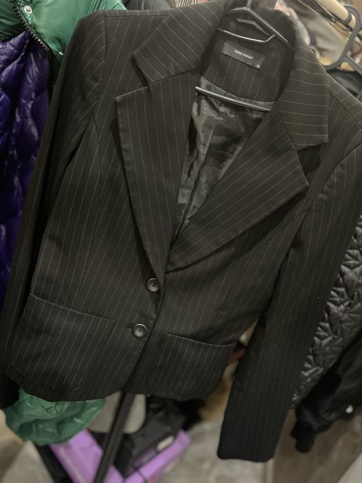 Страхотни якета и сака ,промоционални цени!