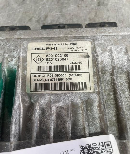 Calculator motor ECU 8201002106 Dacia Logan prima generatie (facelift