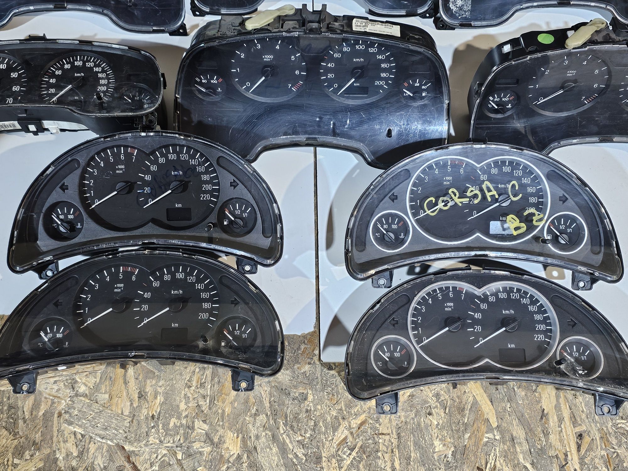 Ceasuri de bord Opel Astra G / Corsa C / Zafira A