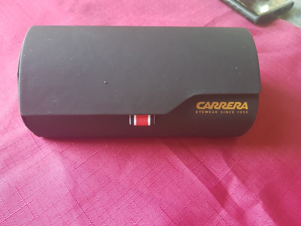 CARRERA кутия за очила