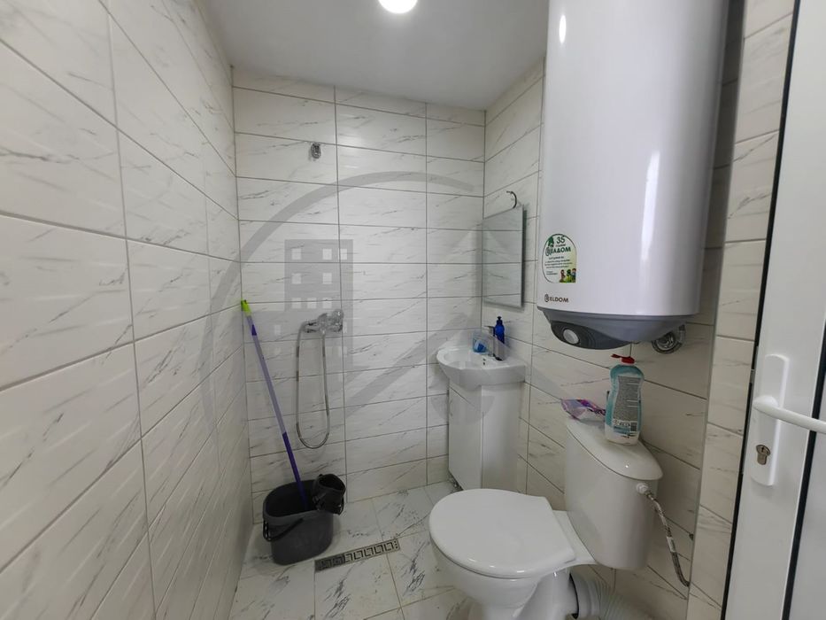 Продава се Двустаен апартамент в Варна, Галата - 40 кв.м за 1375 €/кв.м - Снимка #3