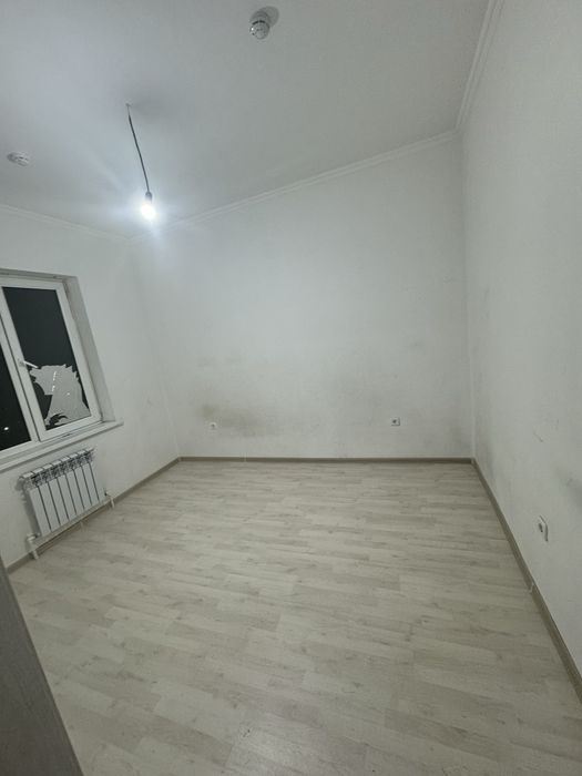 Olmos maxallasida 3 xonali kvartira srochno sotiladi 56.000$