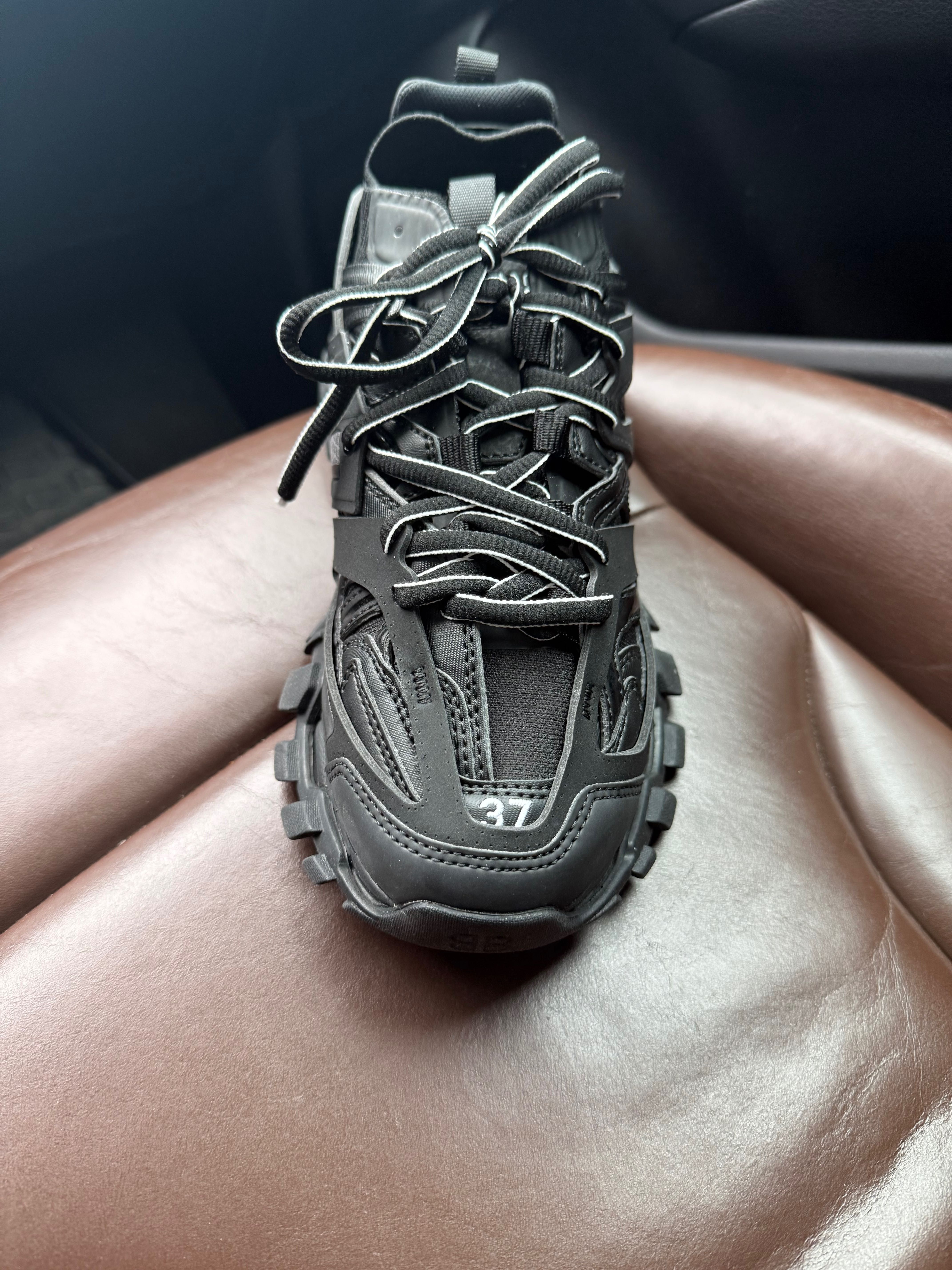 Обувки Balenciaga