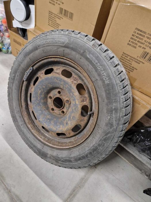 Зимни гуми 195/65/R15 с джанти за голф 4