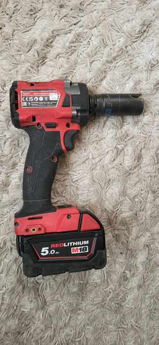 Milwaukee M18 FIW2F12 Cheie cu impact pe acumulator + acumulator