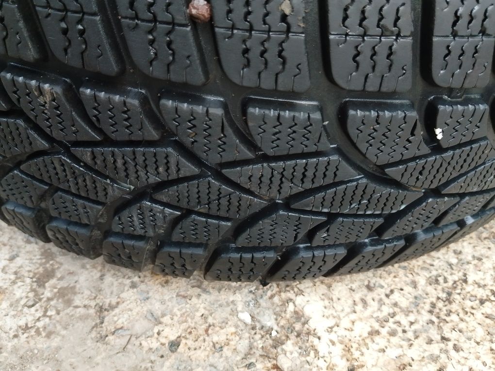 Зимние шины на r16