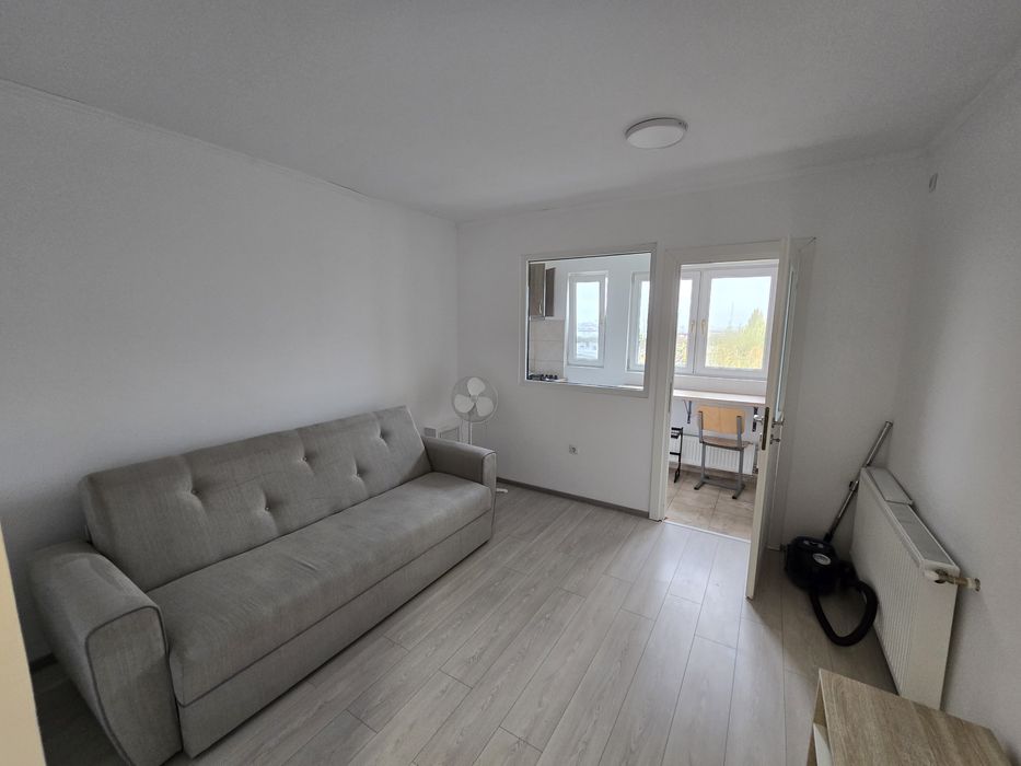 Închiriez garsoniera zona CET