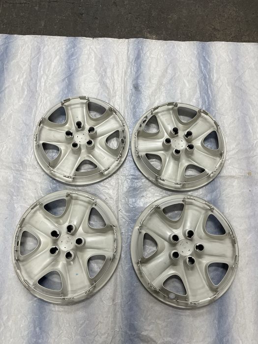 Capace jante opel 16