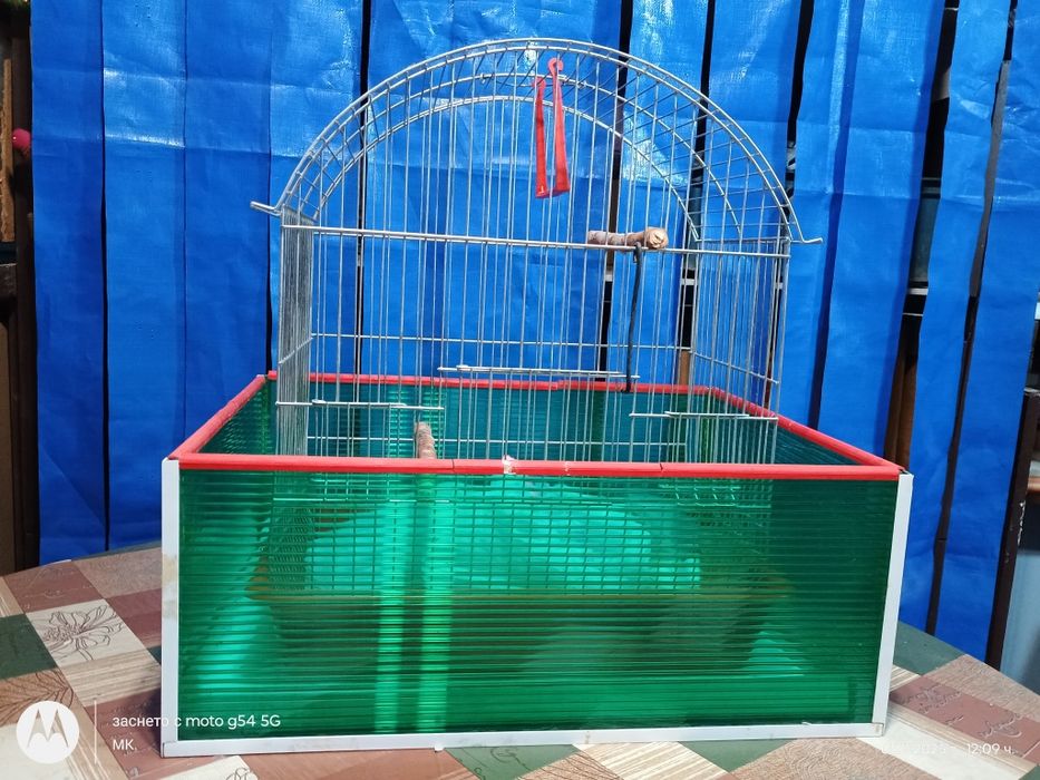 Клетка с пълно оборудване за  канарче, папагалче и др.