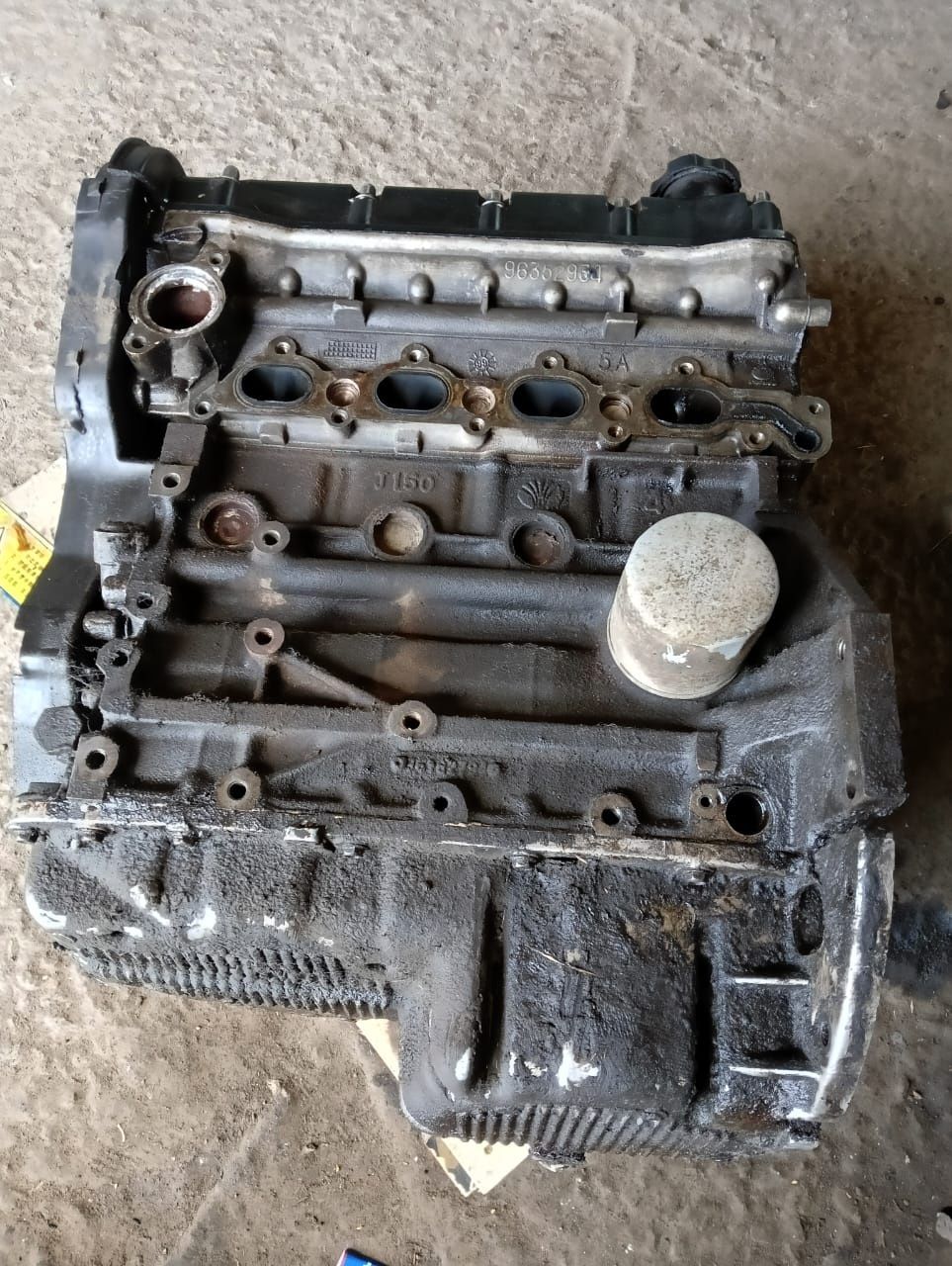 Продам Двигатель F16D3