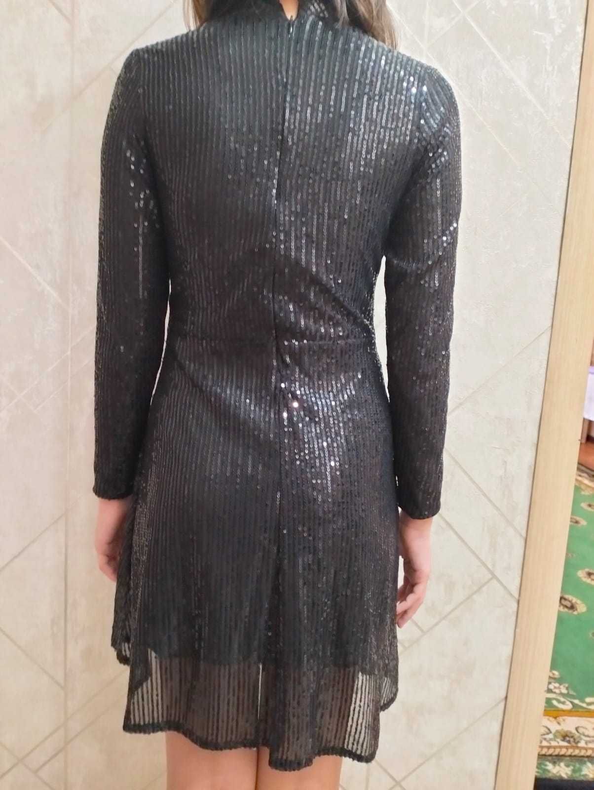 продам нарядные платья на девочку