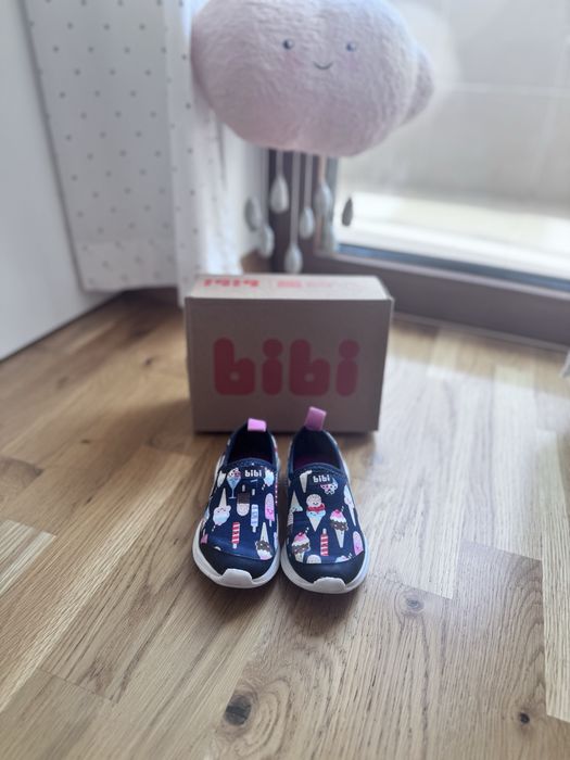 Обувки за момичета Adidas, Skechers, Lasocki 25,26,27,28,29 разме