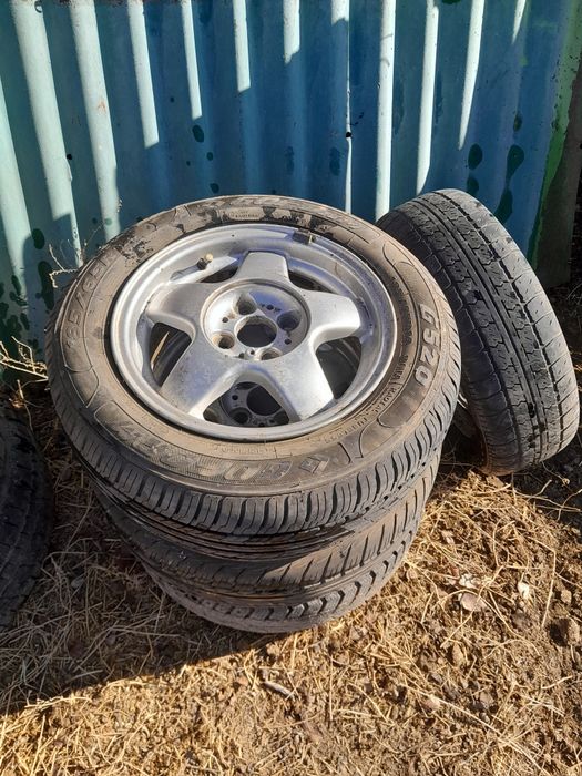 Шины с дисками в отличном состоянии