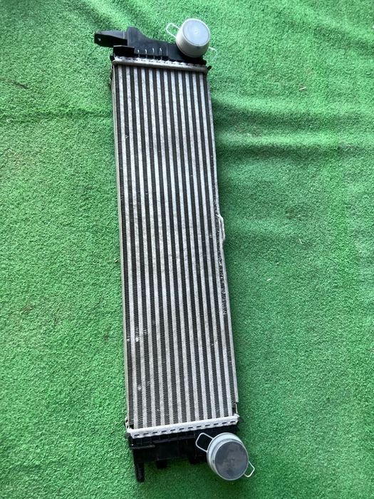 Mercedes V-Class Vito W447 Radiator Intercooler pentru 2.2d