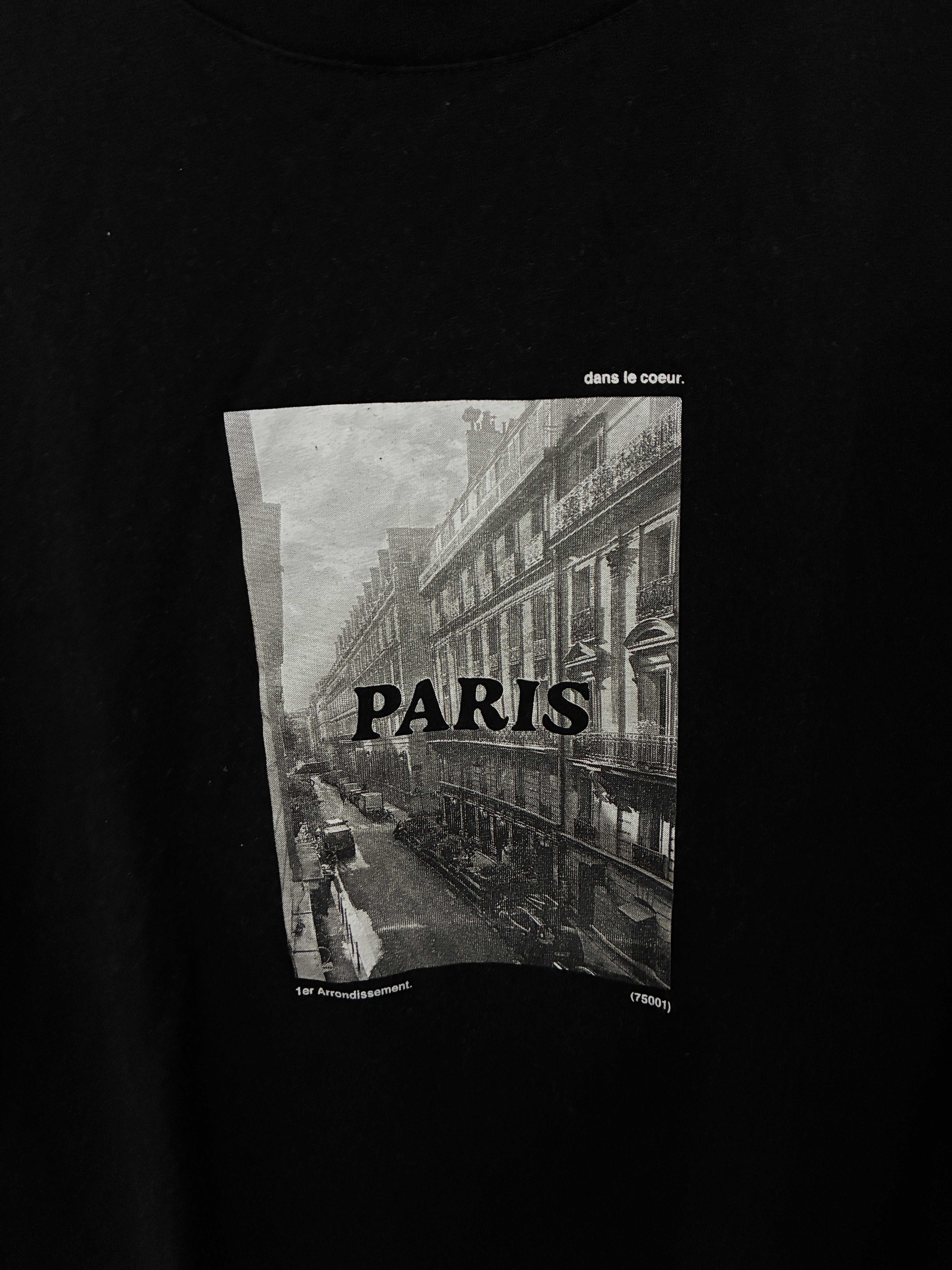 Tricou Negru Barbati BERSHKA imprimeu " Paris " , Marimea S (EUR36-38)