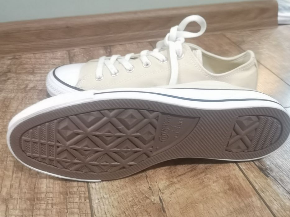 Converse, нови кецове, номер 41