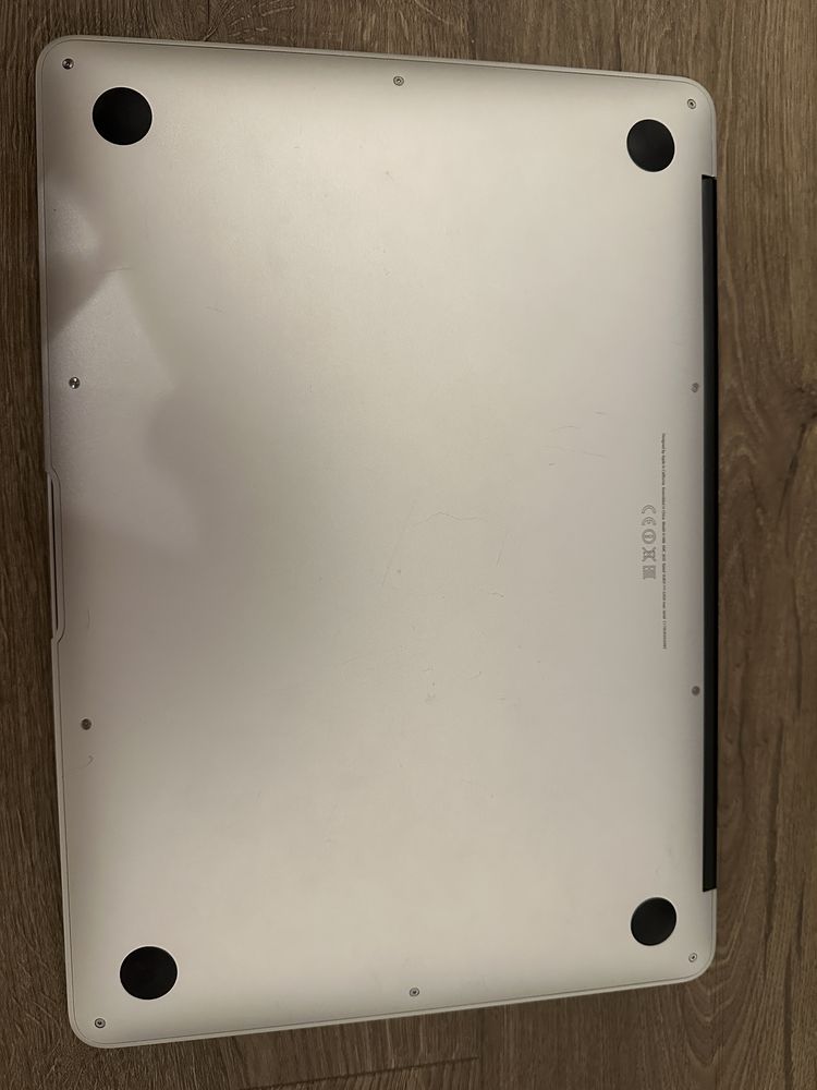 Apple MacBook Air 13”