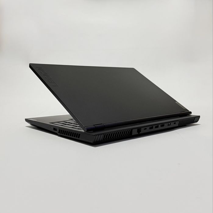 Lenovo Legion 5/120Hz IPS/i7-10750H/RTX2060 6GB/16GB/512GB NVMe
