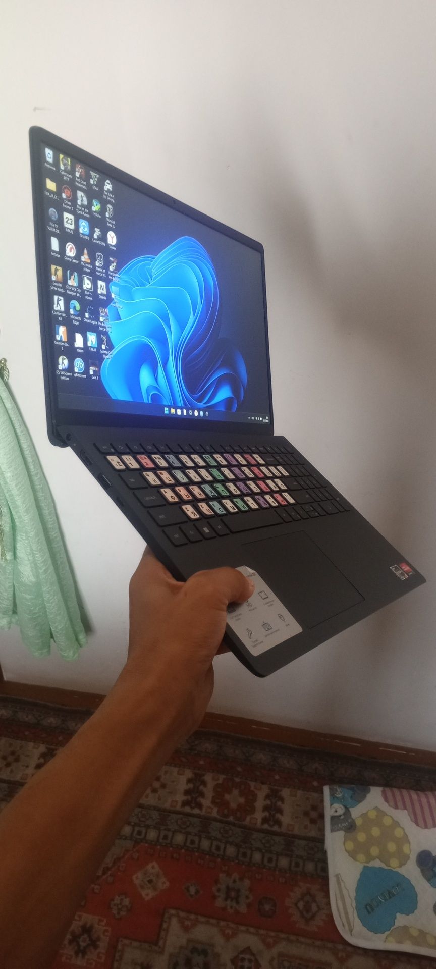 Ryzen 7 5700u 16/1000G Kuchli va igravoy