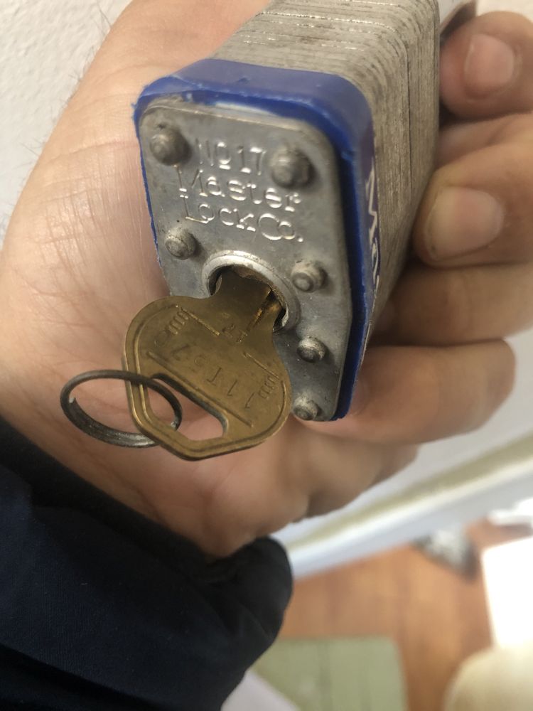Lacat profesional master lock hardened no17